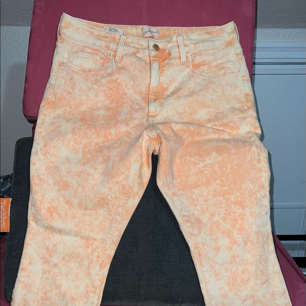 Cropped pants